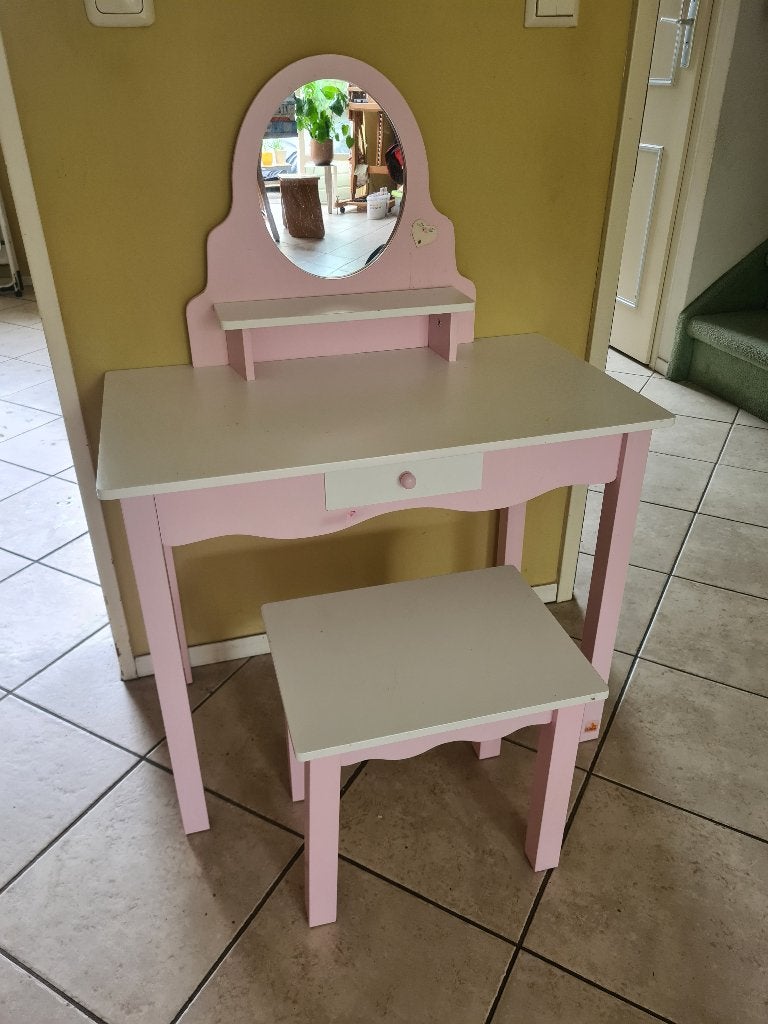 Koopje kinder kaptafeltje met spiegel en krukje € 6 !, Ophalen, Gebruikt, Tafel(s) en Stoel(en)