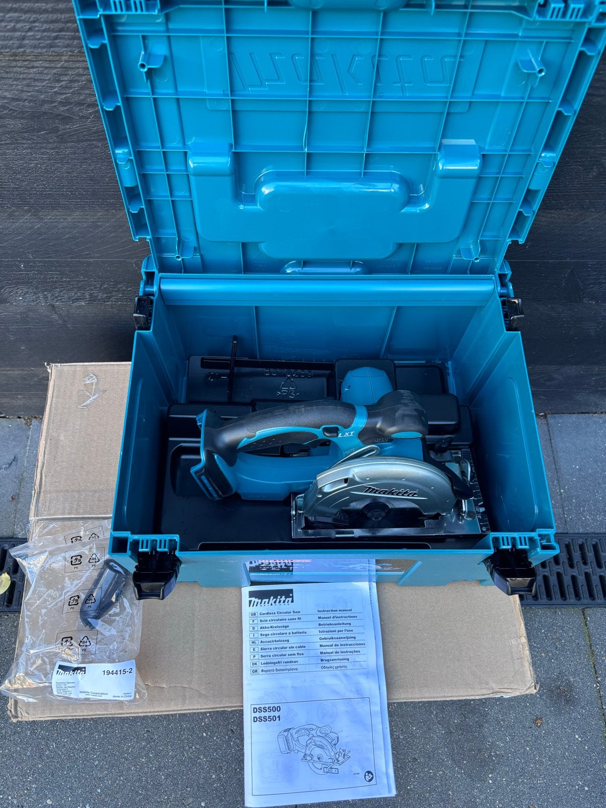 Makita DSS501ZJ 18V Accu Cirkelzaag - Zo goed als nieuw