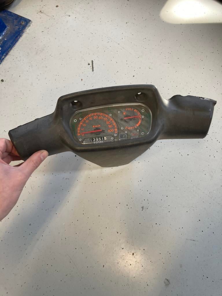 Yamaha booster/ mbk rocket kilometerteller, Fietsen en Brommers, Ophalen of Verzenden, Gebruikt, Kap, Yamaha