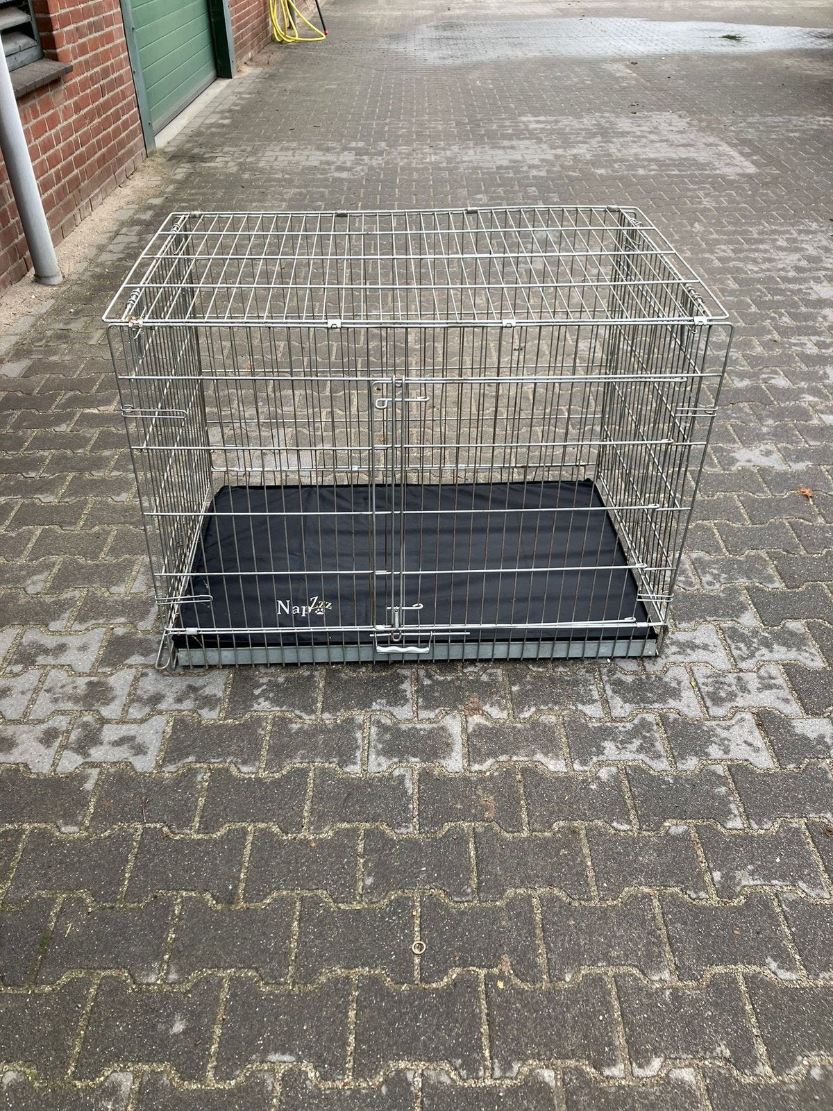 Bench te koop, Dieren en Toebehoren, Hondenhokken, Ophalen, Zo goed als nieuw, 65 tot 100 cm