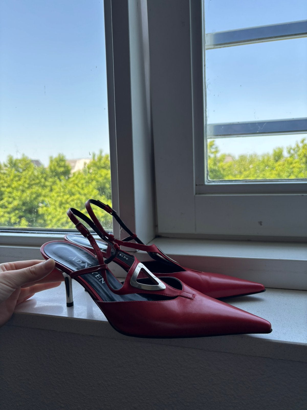 Ad noyen, Kleding | Dames, Schoenen met lage hakken, Verzenden, Zo goed als nieuw, Rood