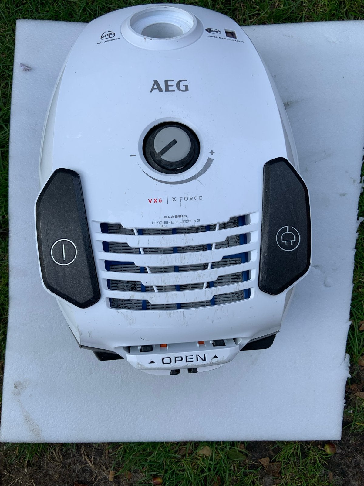 AEG VX6 X Force Sledestofzuiger - 700W, Witgoed en Apparatuur, Stofzuigers, Gebruikt, Sledestofzuiger, AEG, Minder dan 1200 watt