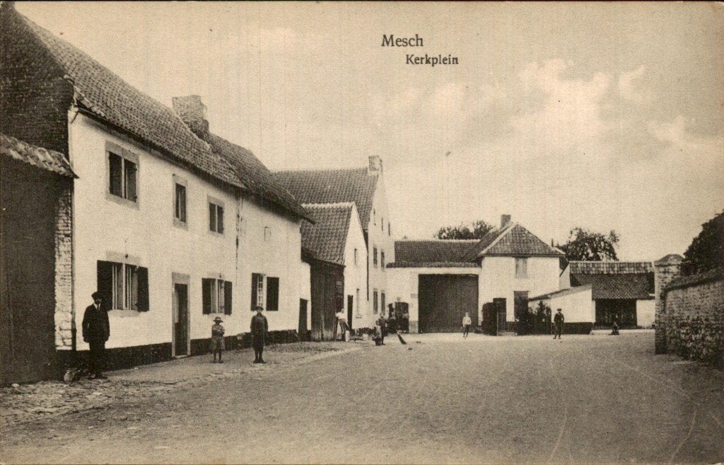 Mesch - Kerkplein - Zicht, Ophalen of Verzenden, Voor 1920, Ongelopen, Limburg