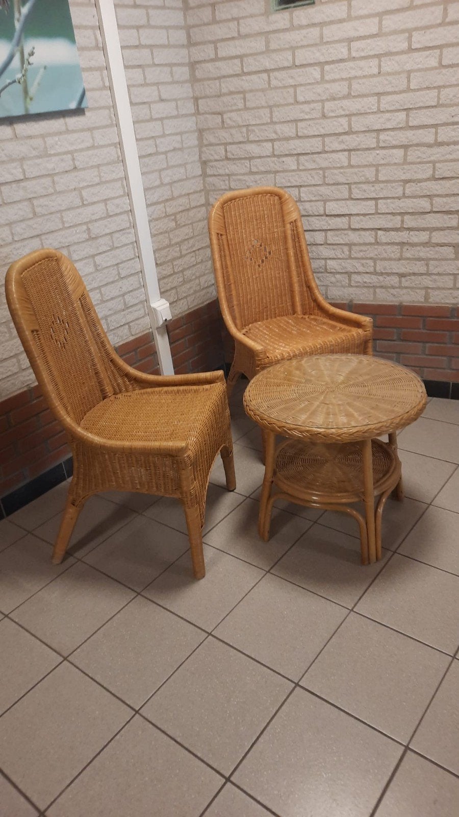 Mooie rieten/Rotan tuinset. Tafel met  stoelen als nieuw, Tuin en Terras, Ophalen, Zo goed als nieuw, Rotan, 2 zitplaatsen