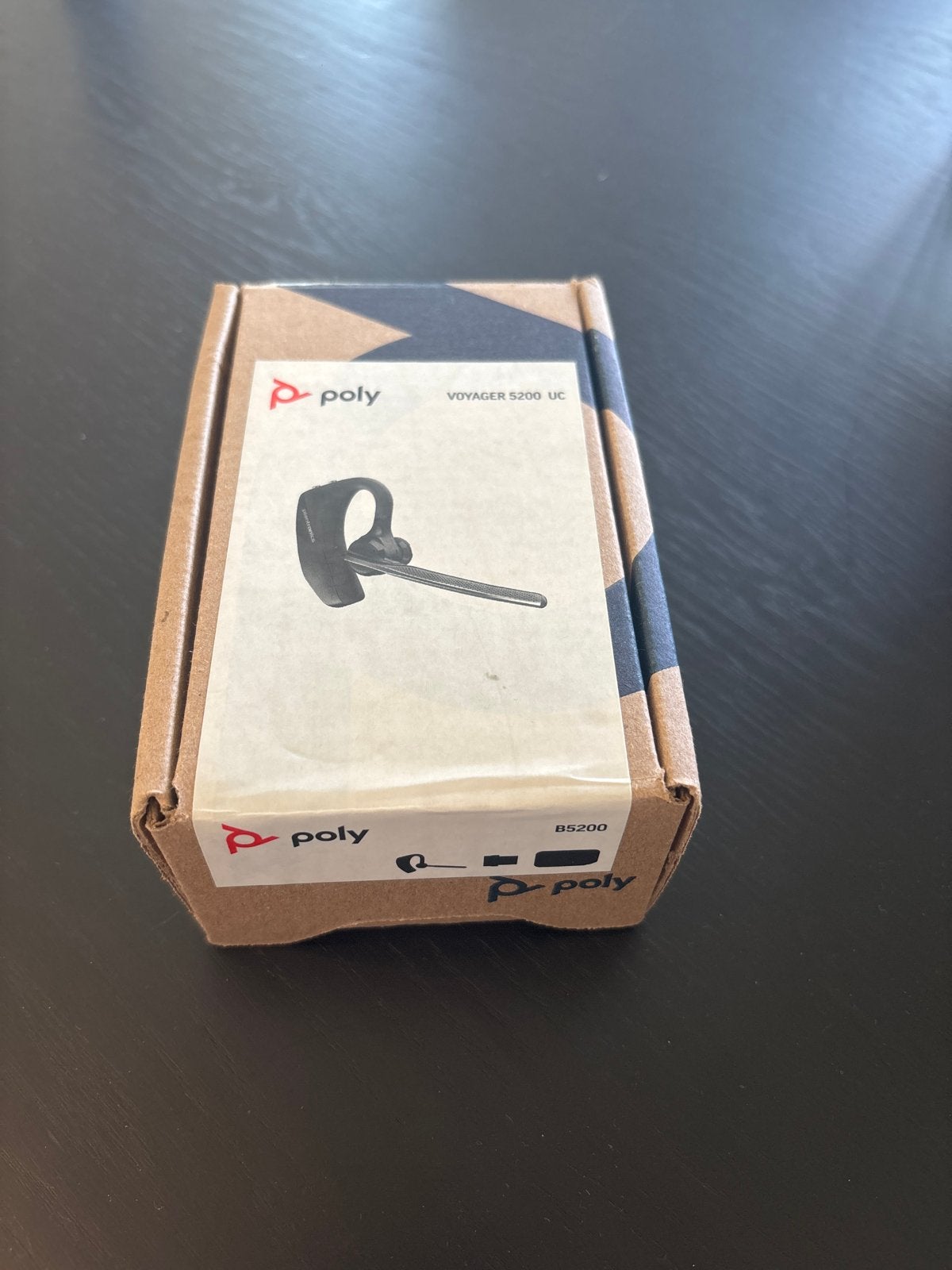 Poly Voyager 5200 UC Bluetooth Headset met Oplaadcase, Overige merken, Bluetooth, Nieuw, Ophalen of Verzenden