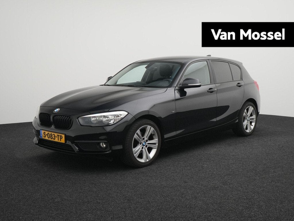 BMW 1-serie 116i Edition Sport Line Shadow, Auto's, 1-Serie, 12 maanden, Euro 6, Zwart
