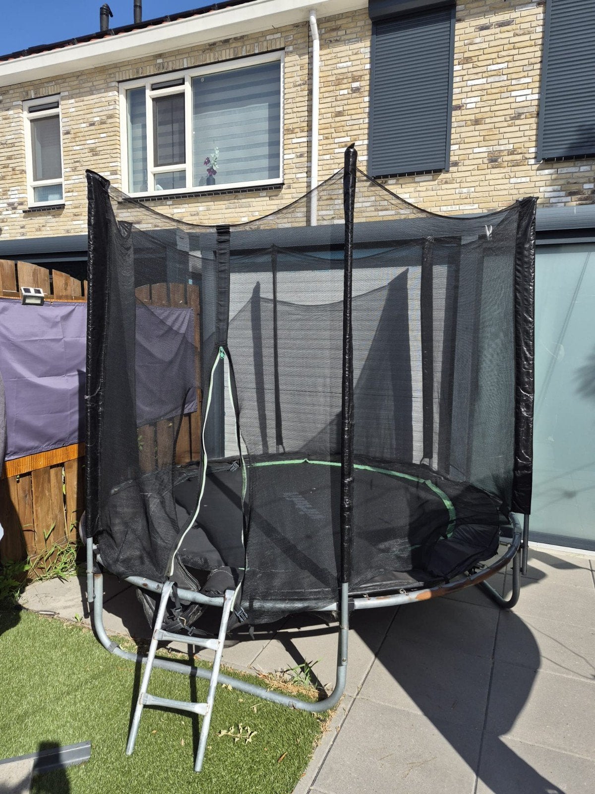 Trampoline gratis af te halen, Ophalen