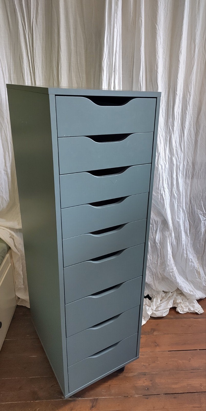 Ikea Alex ladekast met 9 lades en wielen, groen-grijs, 5 laden of meer, Ophalen of Verzenden, Gebruikt
