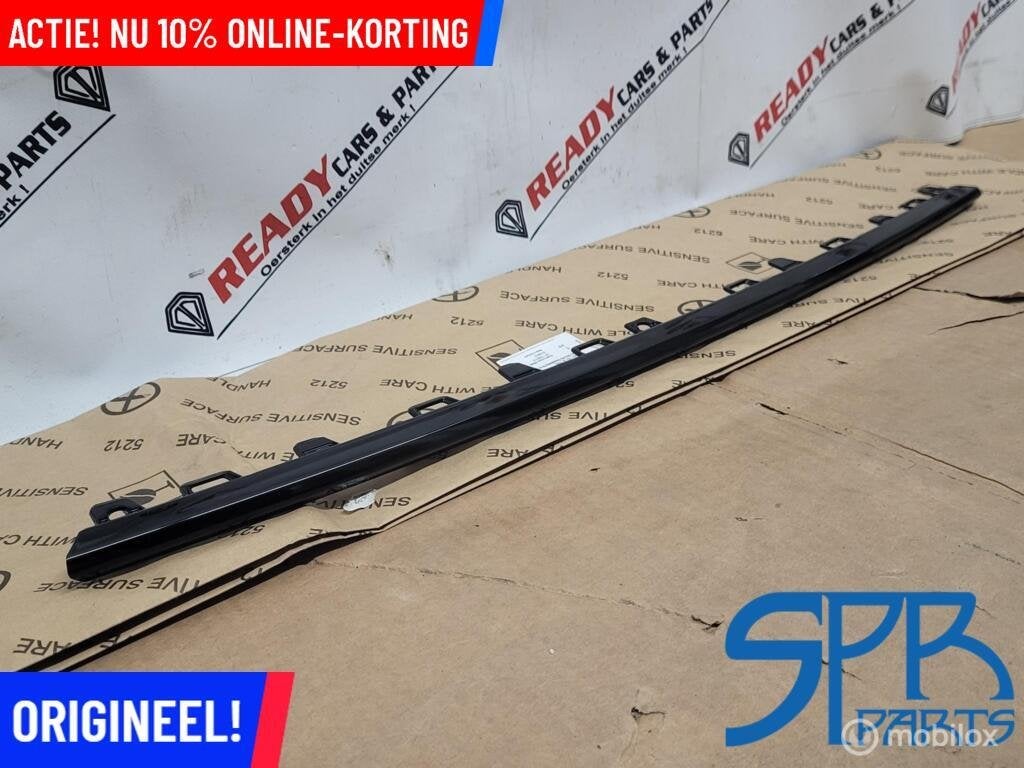 Lijst SIERLIJST AUDI RS3 8V FACELIFT DIFFUSER 8V4807791B Y9B, Audi, Nieuw, Audi, Ophalen of Verzenden