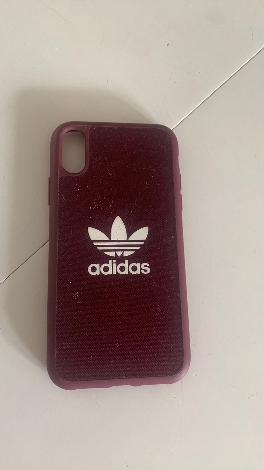 iPhone hoesje adidas, Telecommunicatie, Mobiele telefoons | Hoesjes en Frontjes | Apple iPhone, Ophalen of Verzenden, Zo goed als nieuw