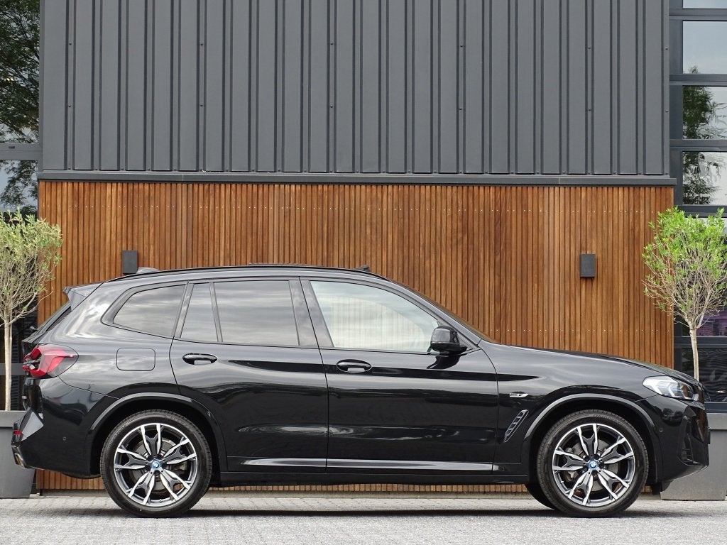 BMW X3 30e 292PK X-Drive M-Sport / Laser / Pano / Harman Kar, Automaat, 1998 cc, Gebruikt, 4 cilinders