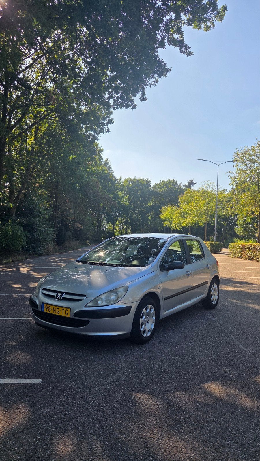 Peugeot 307 - AUTOMAAT - NIEUWE APK, Auto's, Stof, 4 cilinders, 1204 kg, Origineel Nederlands