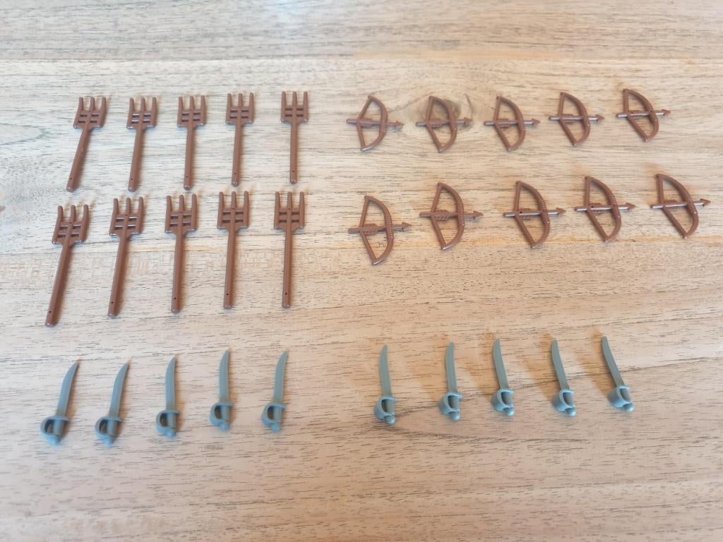 Partij N665=30x Nieuwe Lego ridder wapens (Meerdere setjes)