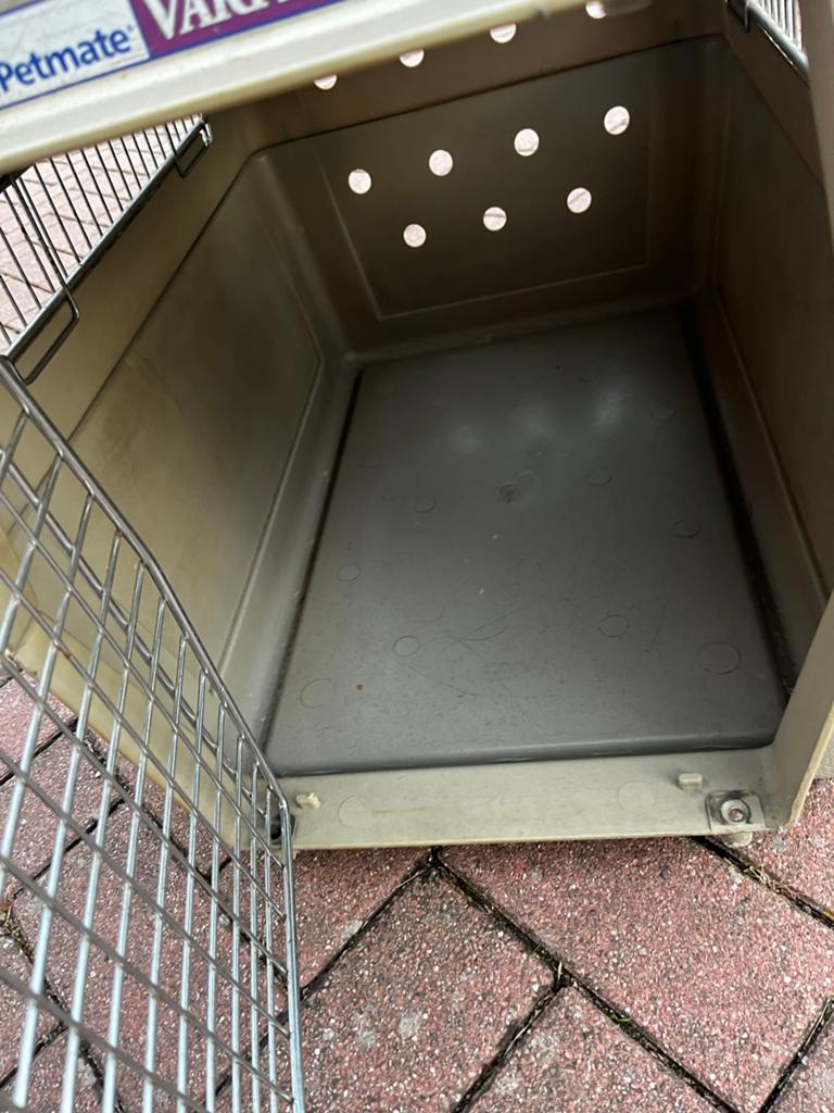 Hondebench/transportbox, Dieren en Toebehoren, Ophalen of Verzenden, Gebruikt