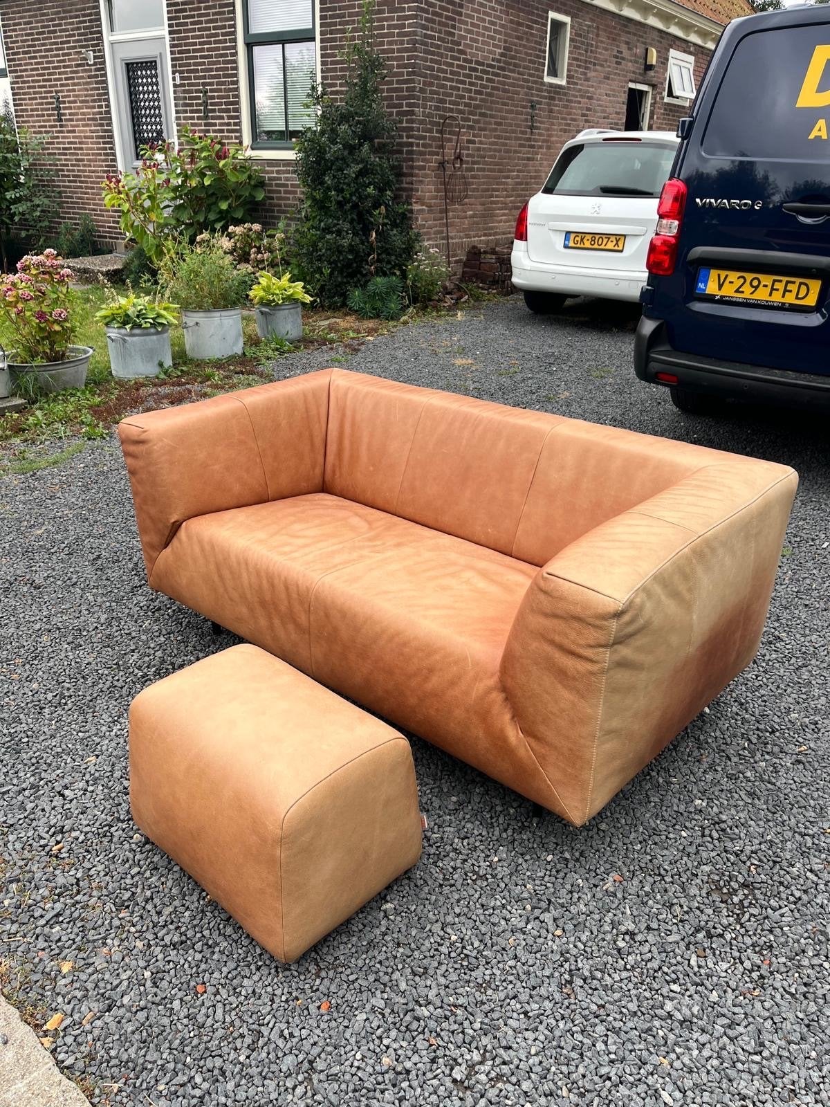 Movani Teun 2-zits bank in Rugby leder, Ophalen, Gebruikt, 150 tot 200 cm, Tweepersoons