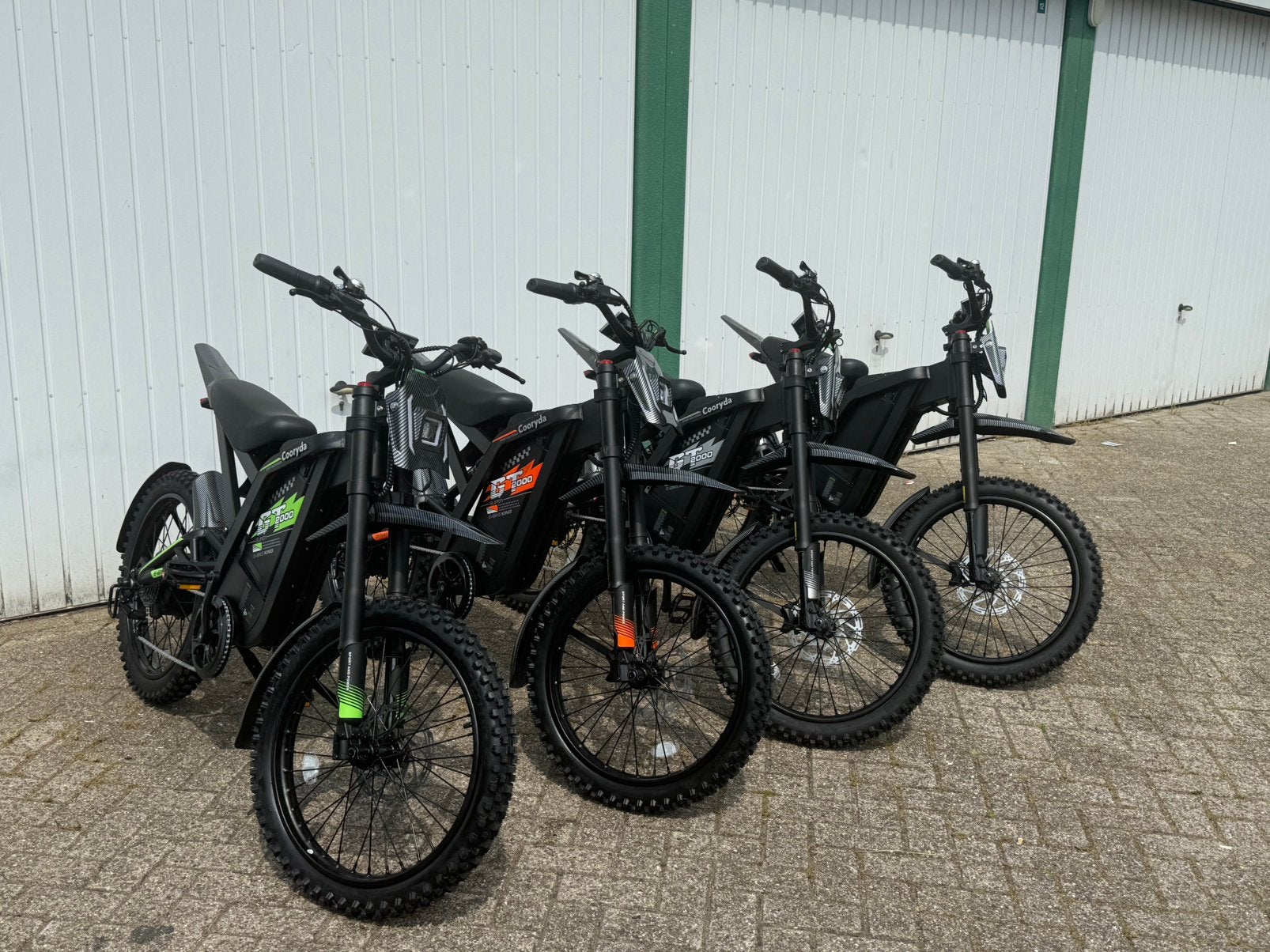 NIEUWE GT2000 SKINNYBIKE 4 COLERS WK DEAL OP=OP, 59 cm of meer, Ophalen, Nieuw, Overige merken