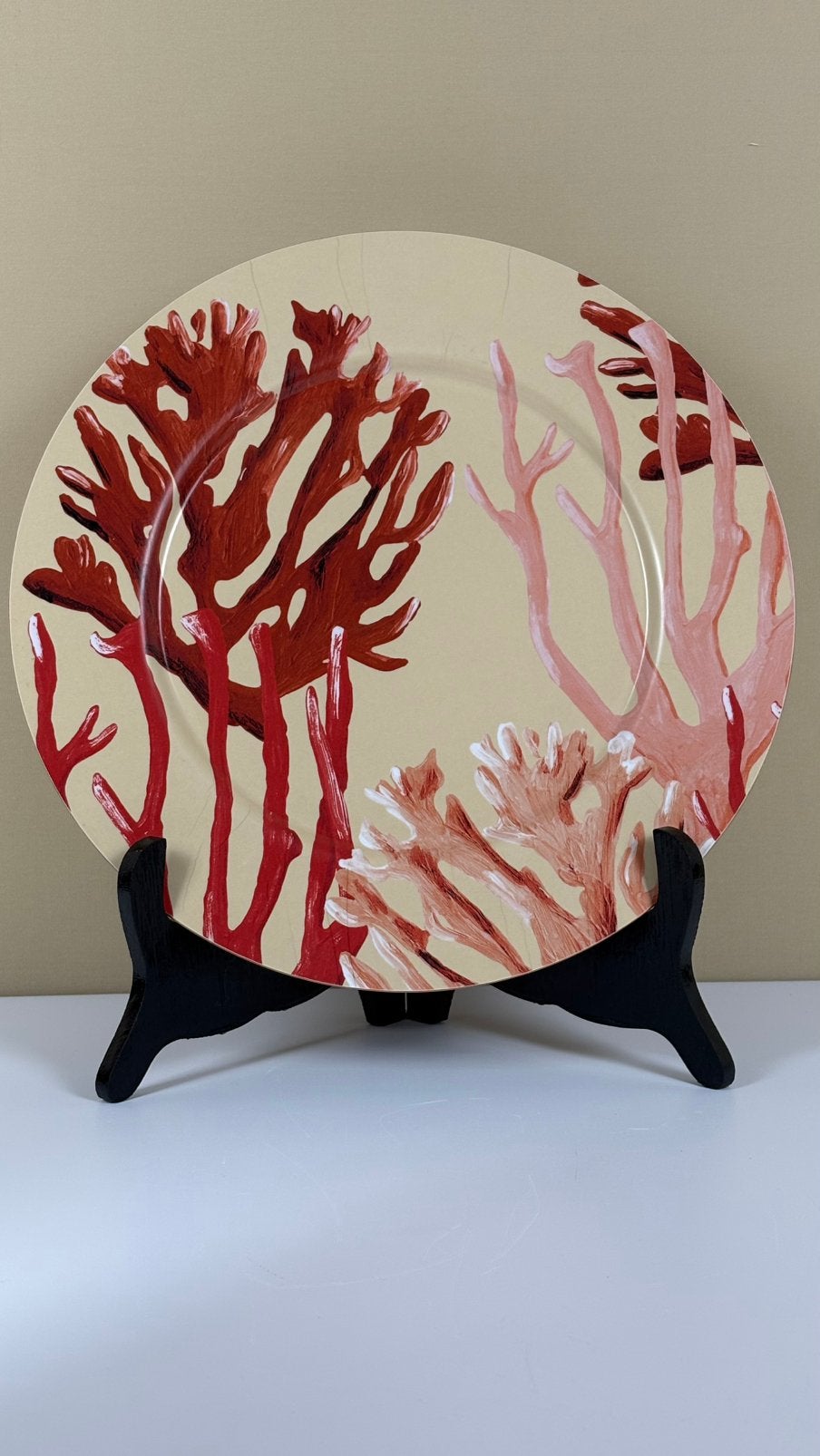 Catchii beige bord met rood en roze koraal handgeschilderd, Gemerkt, Beige, Papier/karton, 31 cm