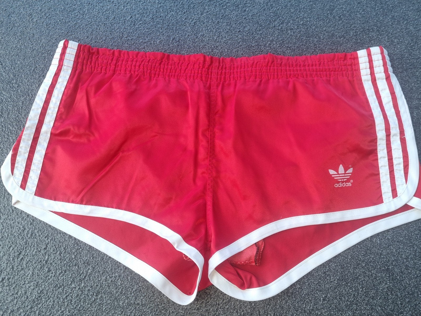 Adidas vintage short.  Mast L., Maat 52/54 (L), Ophalen of Verzenden, Zo goed als nieuw, Adidas