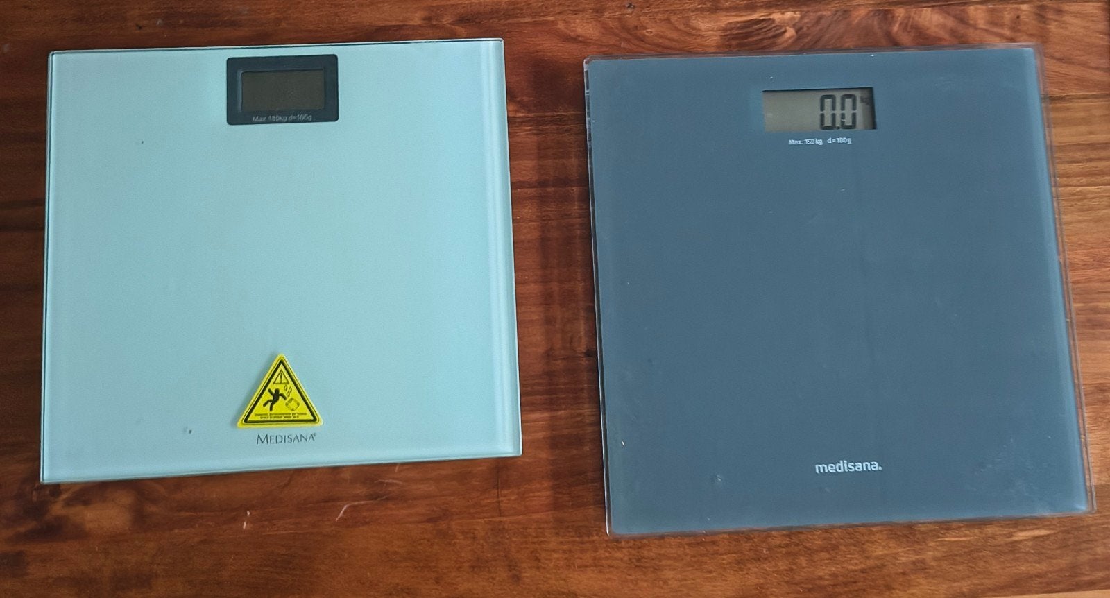 Personenweegschaal 2x, Witgoed en Apparatuur, Weegschalen, Ophalen of Verzenden, 1 tot 500 gram, Personenweegschaal, 100 kg of meer