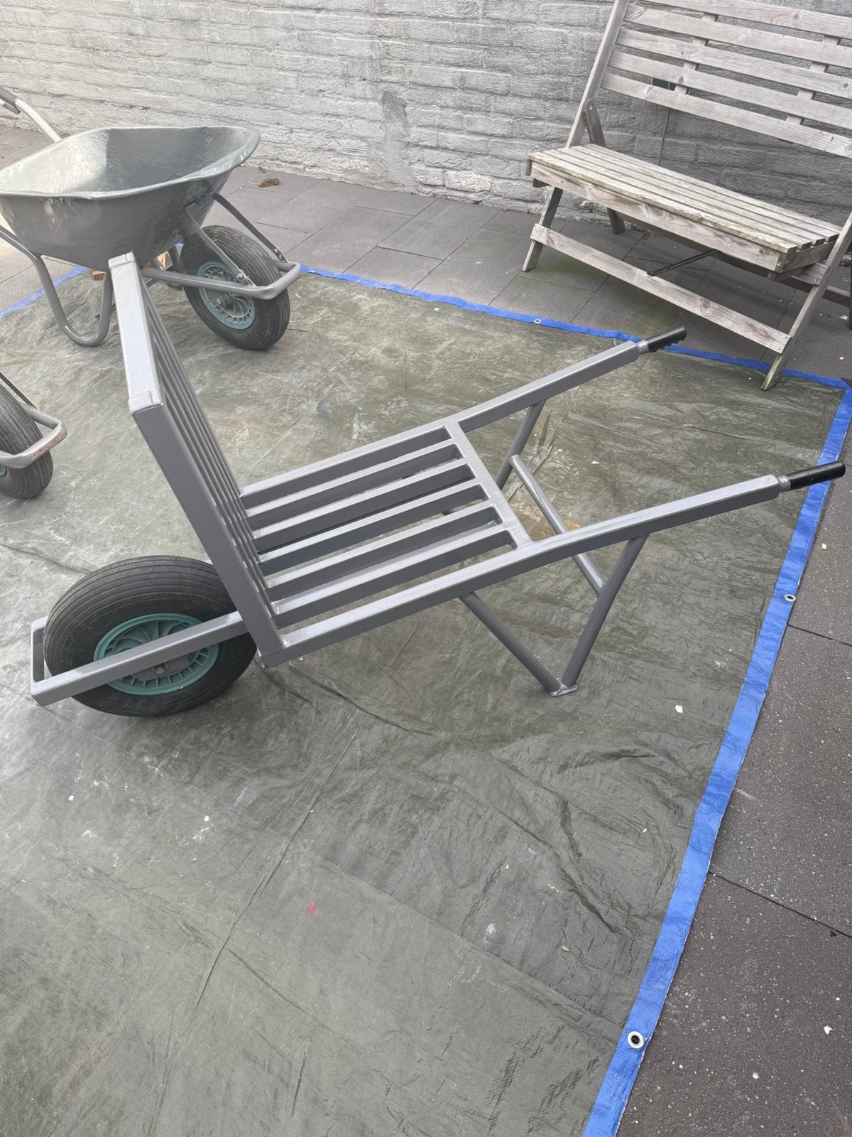 Baksteen kruiwagen, Tuin en Terras, Ophalen, Zo goed als nieuw