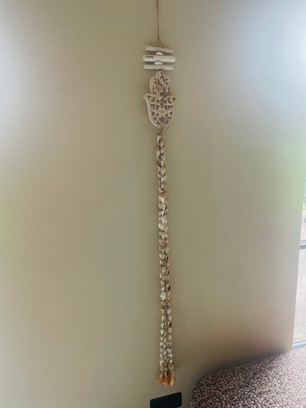 160 cm lange schelpen boho hanger uit Ibiza!, Nieuw, Mediterraans, Ophalen of Verzenden, Beige
