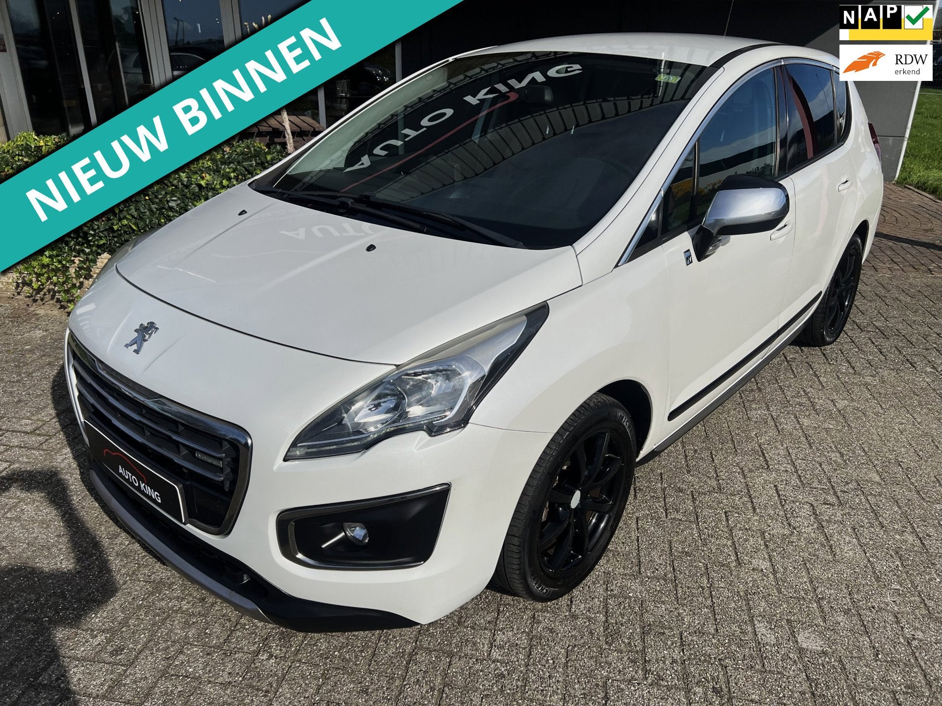 Peugeot 3008 2.0 HDi HYbrid4 Blue Lease FULL OPTION APK+NAP, Auto's, Automaat, Gebruikt, Verwarmde buitenspiegels, 4 cilinders