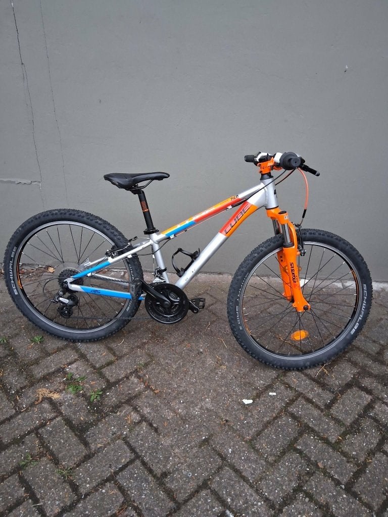 cube 240 24 inch, Fietsen en Brommers, Ophalen, Velgrem, Cube, Handrem