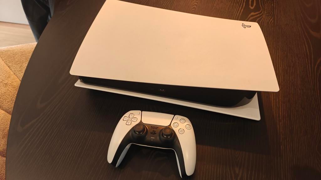 PlayStation 5 Disc Versie met Controller - Zo goed als nieuw, Spelcomputers en Games, Spelcomputers | Sony PlayStation 5, Zo goed als nieuw