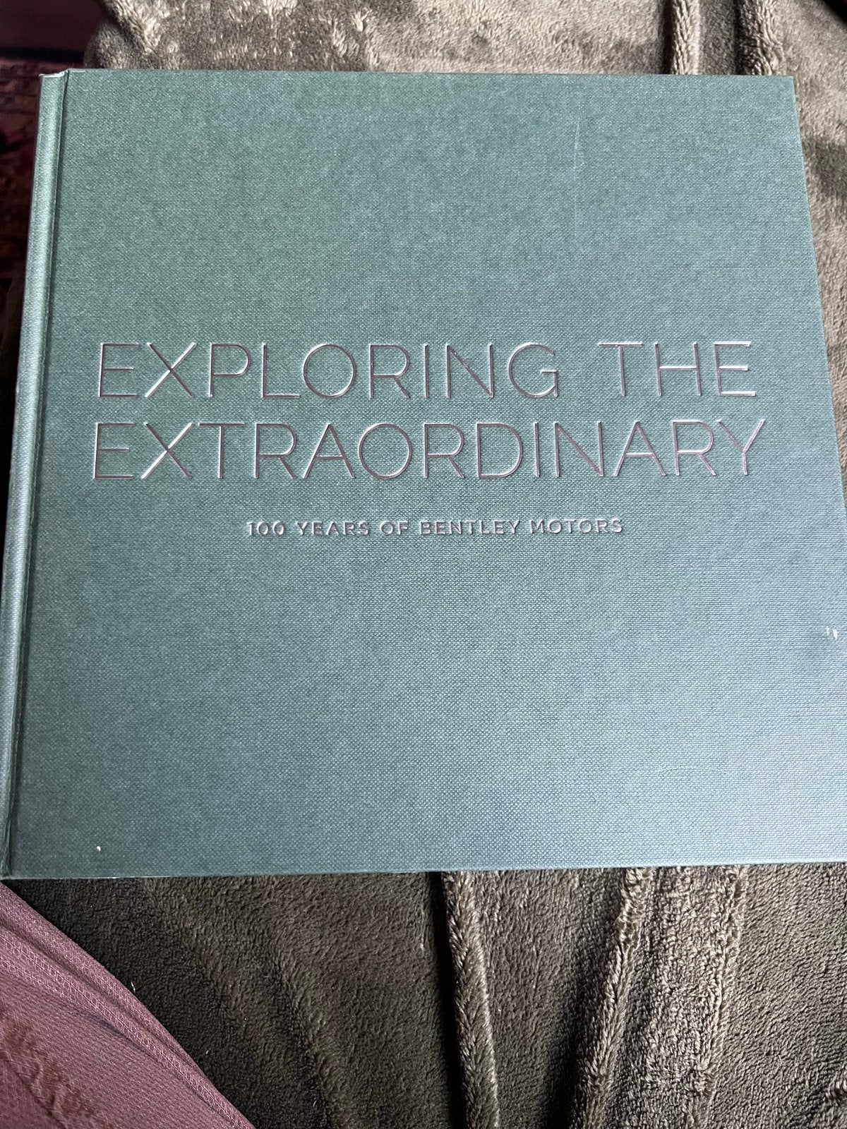 Exploring the Extraordinary: 100 Years of Bentley Motors, Boeken, Ophalen of Verzenden, Zo goed als nieuw, Overige merken