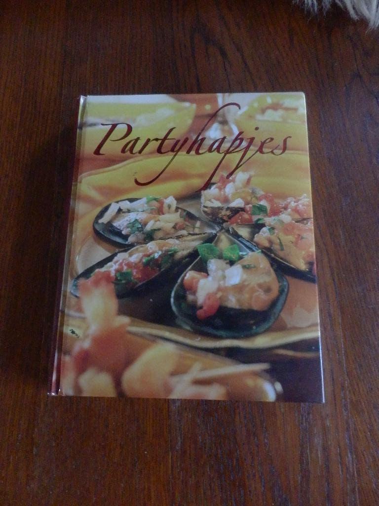 Partyhapjes::::Auteur: Marthe Philipse.•, Tapas, Hapjes en Dim Sum, Ophalen of Verzenden, Zo goed als nieuw, Marthe Philipse.