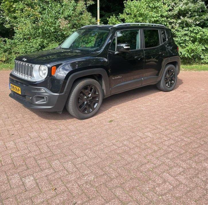 Jeep Renegade 2016 Zwart, Auto's, 1295 kg, 400 kg, Zwart, Origineel Nederlands