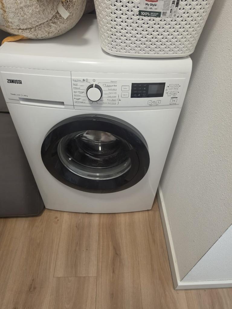 washing machine, Witgoed en Apparatuur, Wasmachines, Ophalen of Verzenden, Zo goed als nieuw, 1200 tot 1600 toeren, Minder dan 85 cm