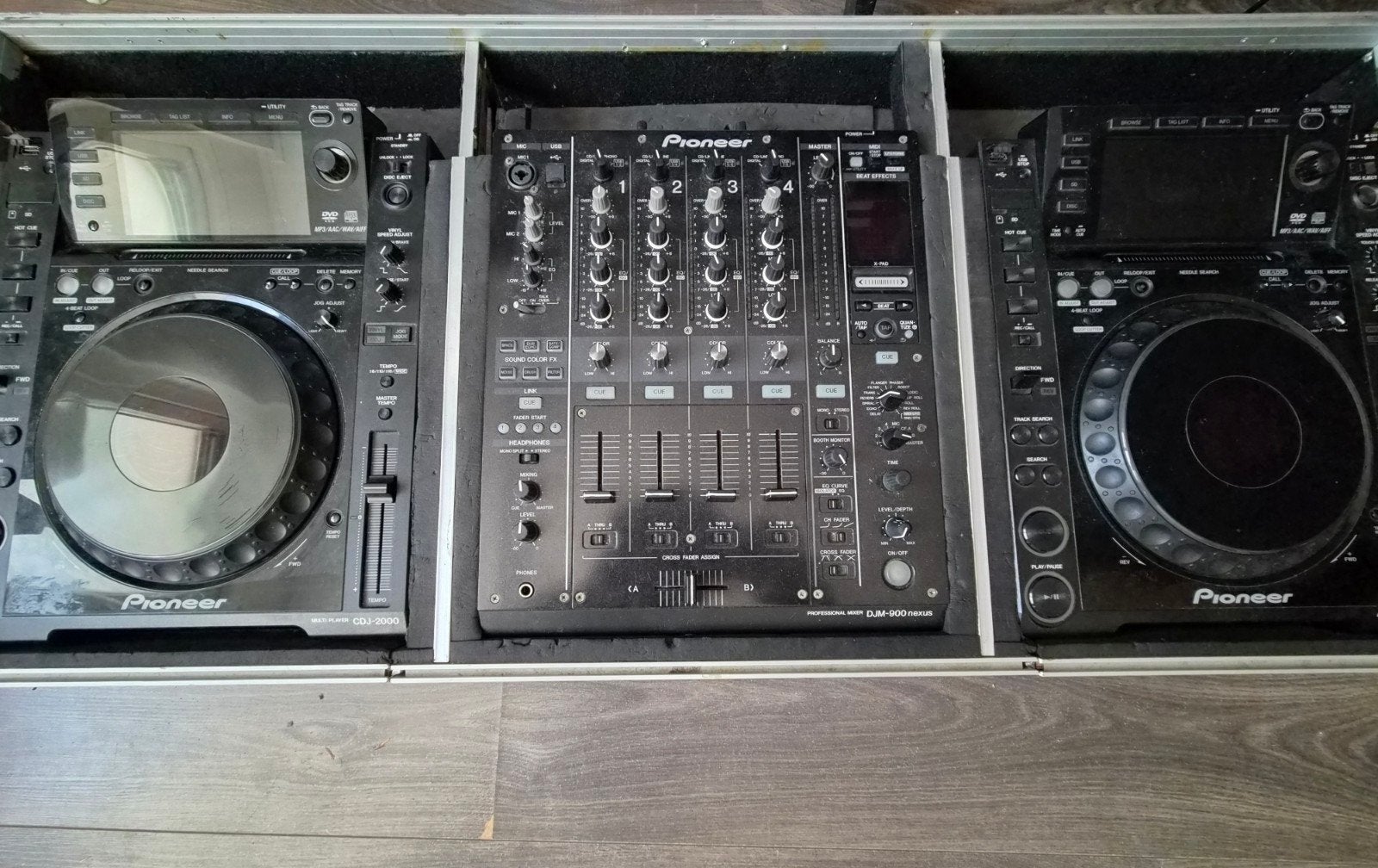 Pioneer DJ-set: 2x CDJ-2000 & DJM-900 met flightcase, Muziek en Instrumenten, Dj-sets en Draaitafels, Ophalen of Verzenden, Gebruikt