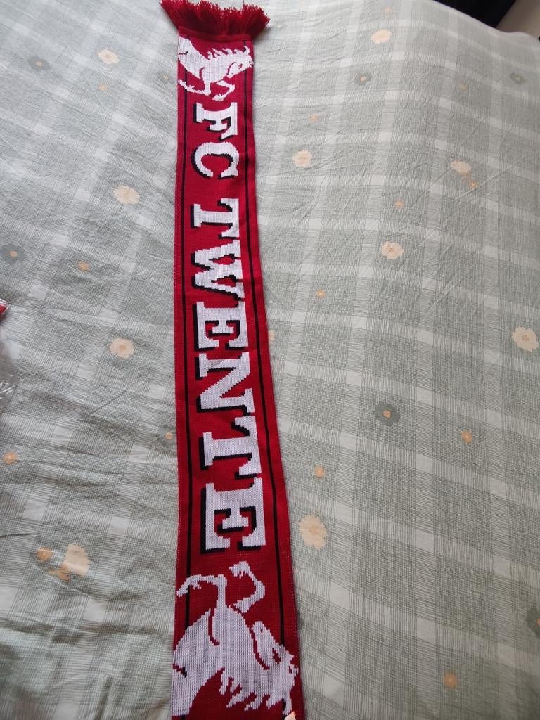 FC Twente sjaal - Trots, Ophalen, Nieuw, Clubaccessoires