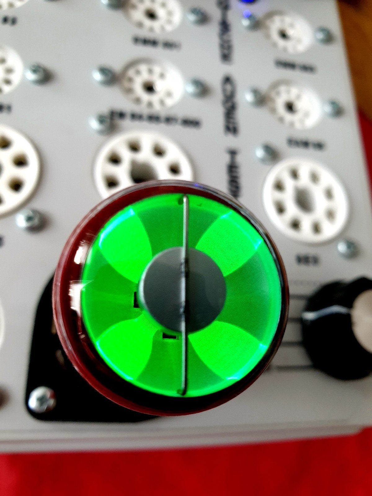 Mullard EM1 radiobuis afstemoog nieuw in doos getest, Ophalen of Verzenden