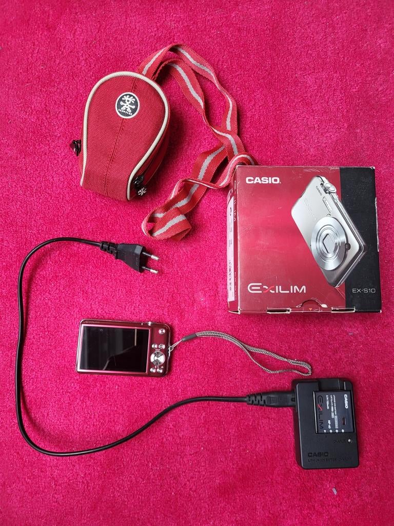 Casio Exilim EX-S10 Compact Camera - Rood, Gebruikt, 10 Megapixel, Ophalen of Verzenden, Overige Merken