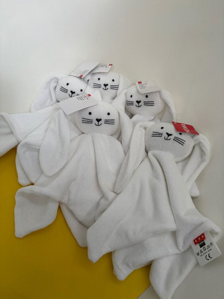 K2701 hema doekje konijn nieuw!, Kinderen en Baby's, Speelgoed | Knuffels en Pluche, Ophalen of Verzenden, Nieuw, Konijn
