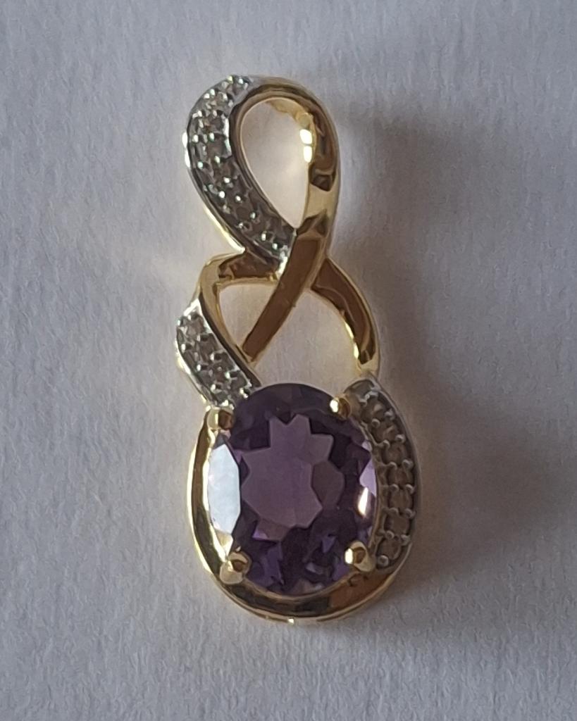 Goud op zilveren hanger met Amethist en zirkonium, Sieraden, Tassen en Uiterlijk, Kettinghangers, Overige voorstellingen, Nieuw