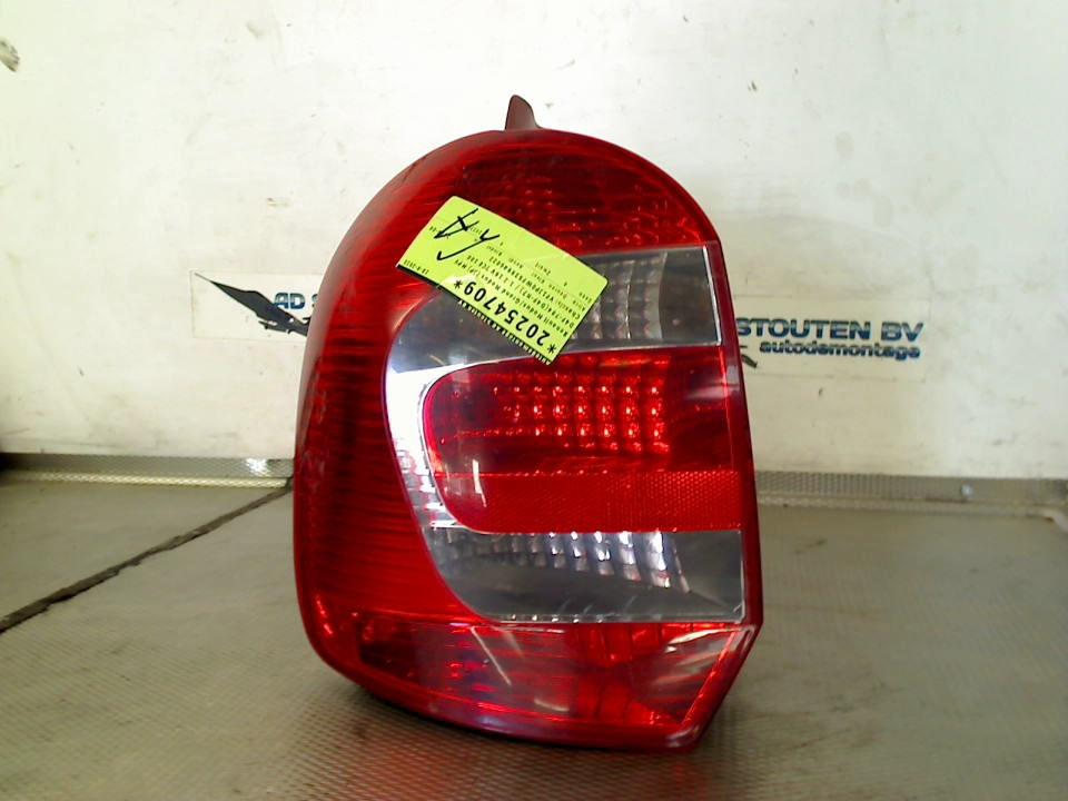 Achterlicht Links Renault Modus/Grand Modus (JP) 8200658411, Gebruikt, Renault Deutschland AG, Dialog.deutschland@renault.de, Peter-Huppertz-Straße 5, Köln 51063, , Duitsland