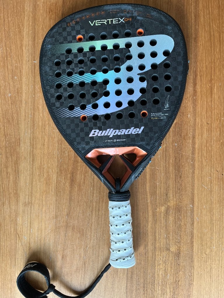 Bullpadel Vertex 04 Proline 12K padelracket – 365-375g, Ophalen, Gebruikt, Padelracket