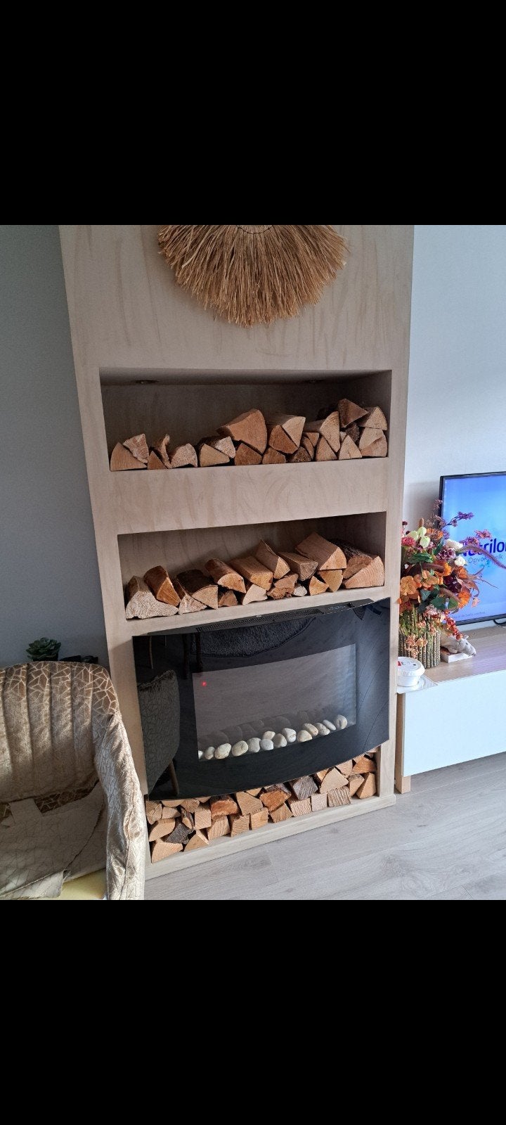 Sfeerhaard met kast en houtopslag, Ophalen of Verzenden, Gebruikt, Vrijstaande haard, Elektrische haard
