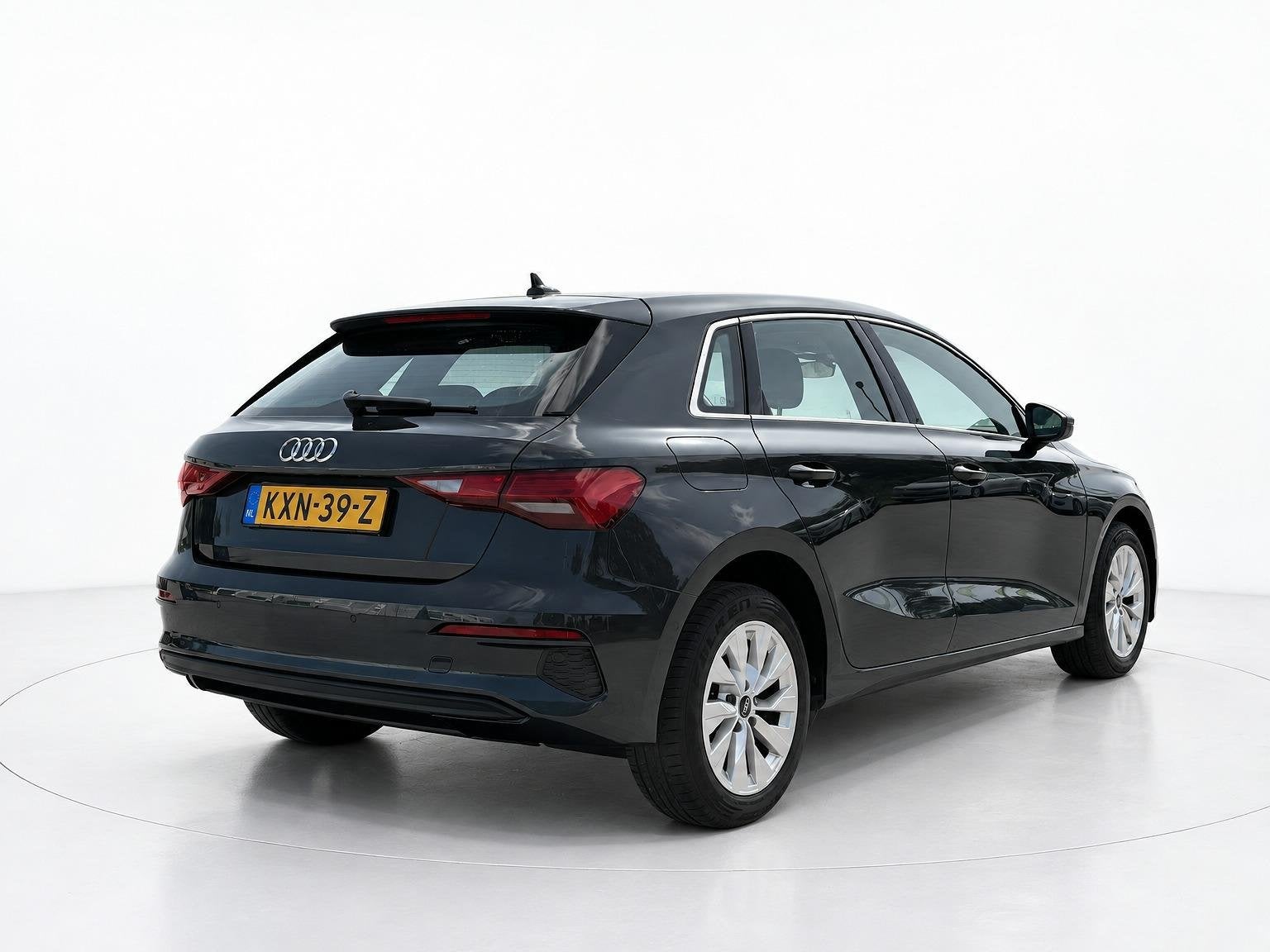 Audi A3 Sportback 40 TFSI e Advanced edition TREKHAAK - ACC, Gebruikt, Plug-in hybride, 13 kWh, Te koop