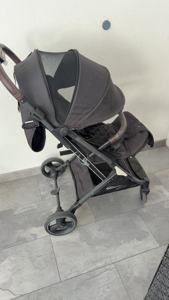 Buggy - Handige en compacte kinderwagen, Kinderen en Baby's, Buggy's, Ophalen of Verzenden, Gebruikt, Overige merken, Verstelbare rugleuning