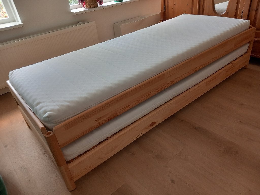 Logeerbed voor een of twee personen , Ikea stapelbed, Ophalen, Gebruikt, 160 tot 180 cm, Tweepersoons