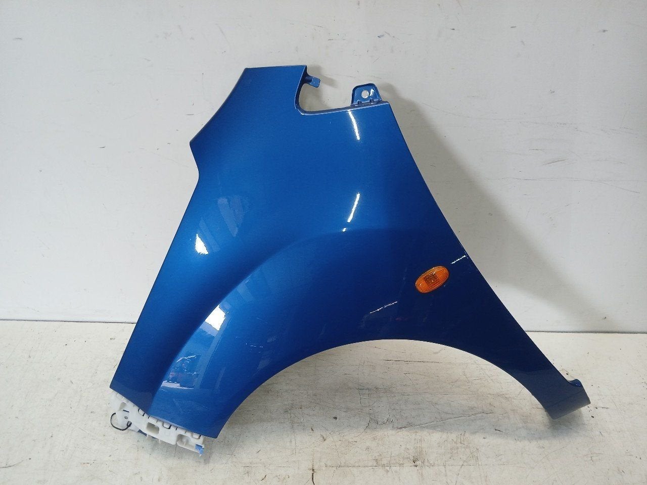 Spatbord links voor Chevrolet Spark, Onderdelen@venauto.nl, Van der Ven Autorecycling B.V., Gebruikt, Ettenseweg 76, 4706 PB Roosendaal, The Netherlands