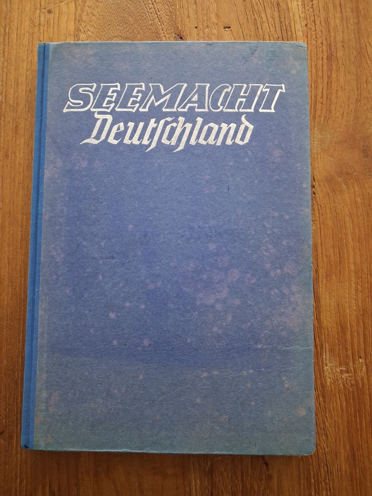 Zeldzaam boek Kriegsmarine WOII - Seemacht Deutschland 1941, Verzamelen, Verzenden, Duitsland, Boek of Tijdschrift