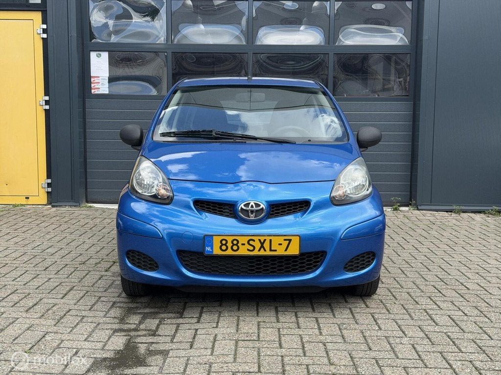 Toyota Aygo 1.0-12V Cool | Apple Carplay | navigatie |, Auto's, Toyota, Voorwielaandrijving, Euro 5, Gebruikt, 68 pk