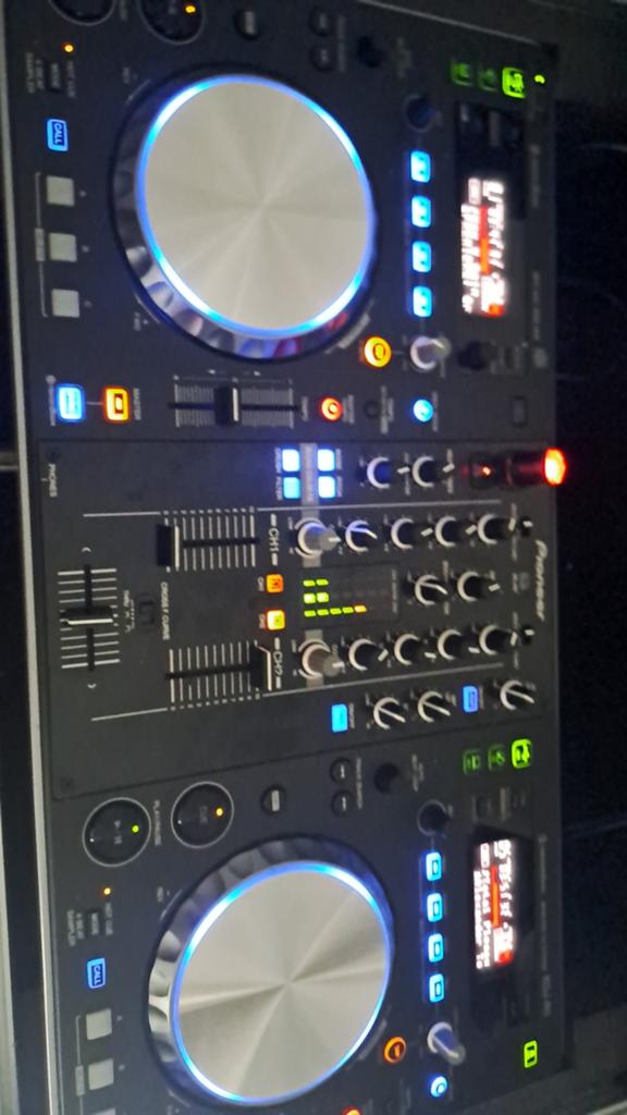 PIONEER XDJ-R1 + SPEAKERS(PIONEER)EN FLIGHTCASE, Ophalen of Verzenden, Gebruikt, Dj-set, Pioneer