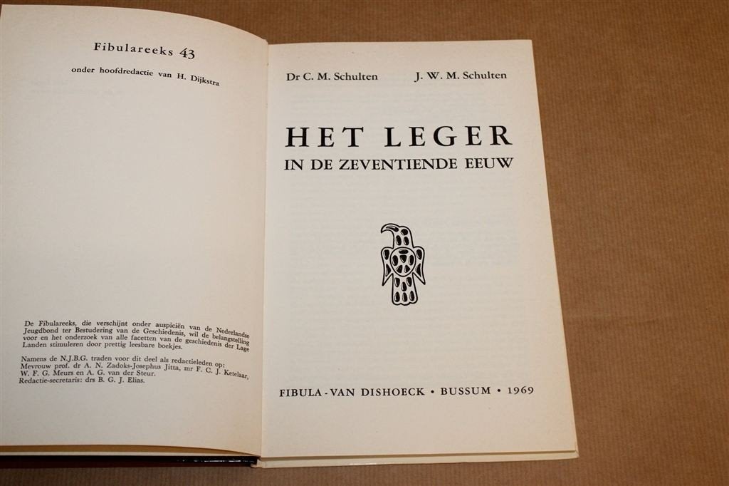 Het Leger in de Zeventiende Eeuw — Vintage 1969, Ophalen of Verzenden, Tweede Wereldoorlog, Gelezen, Overige onderwerpen