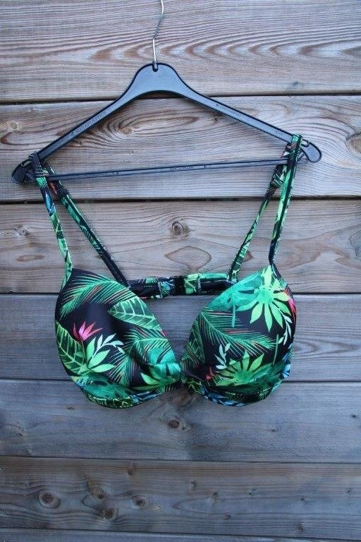Bikini zwart/ groen mt XL 85E Vaste prijs, Ophalen of Verzenden, Zo goed als nieuw, Zwart, Bikini